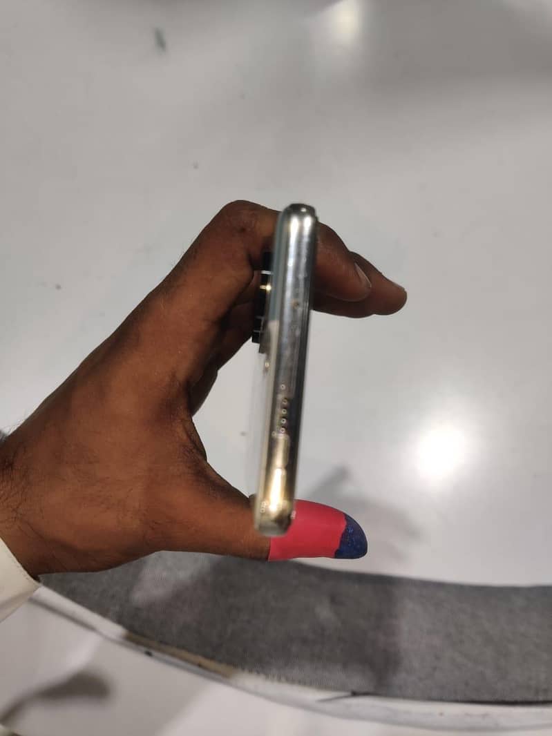 Tecno CAMON 40 4