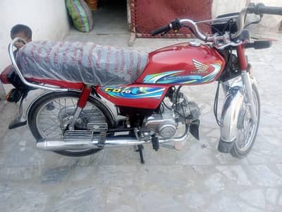 24model honda 70cc condition 10/10