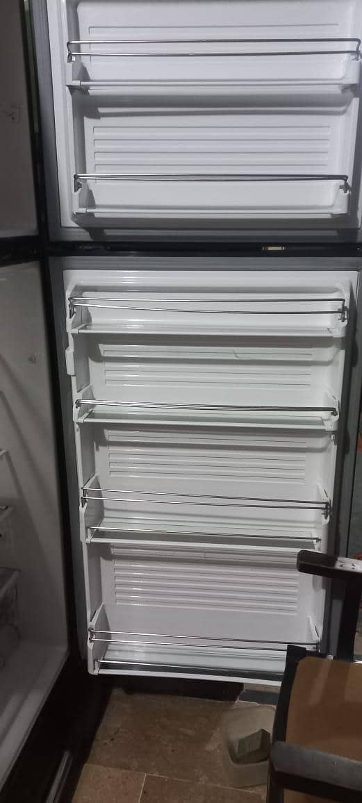 refrigerator 3