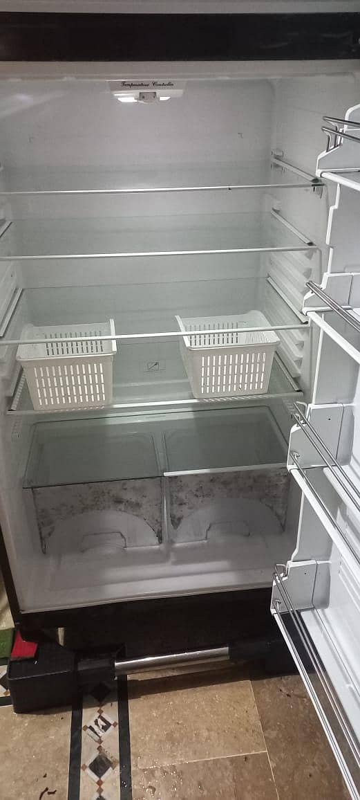refrigerator 4