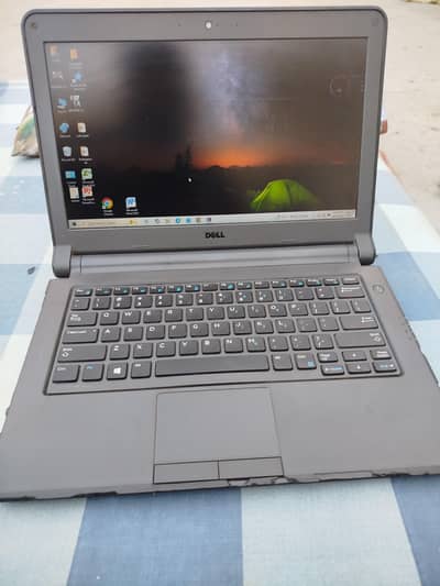 Dell Latitude 3340 (4th Gen) Core i3
