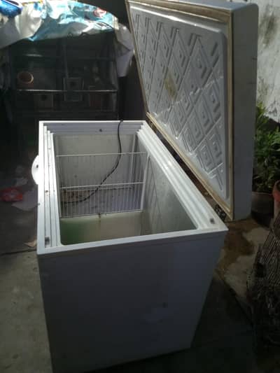 waves Deep Freezer