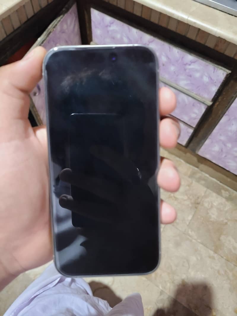 Apple iPhone 15 Pro 1