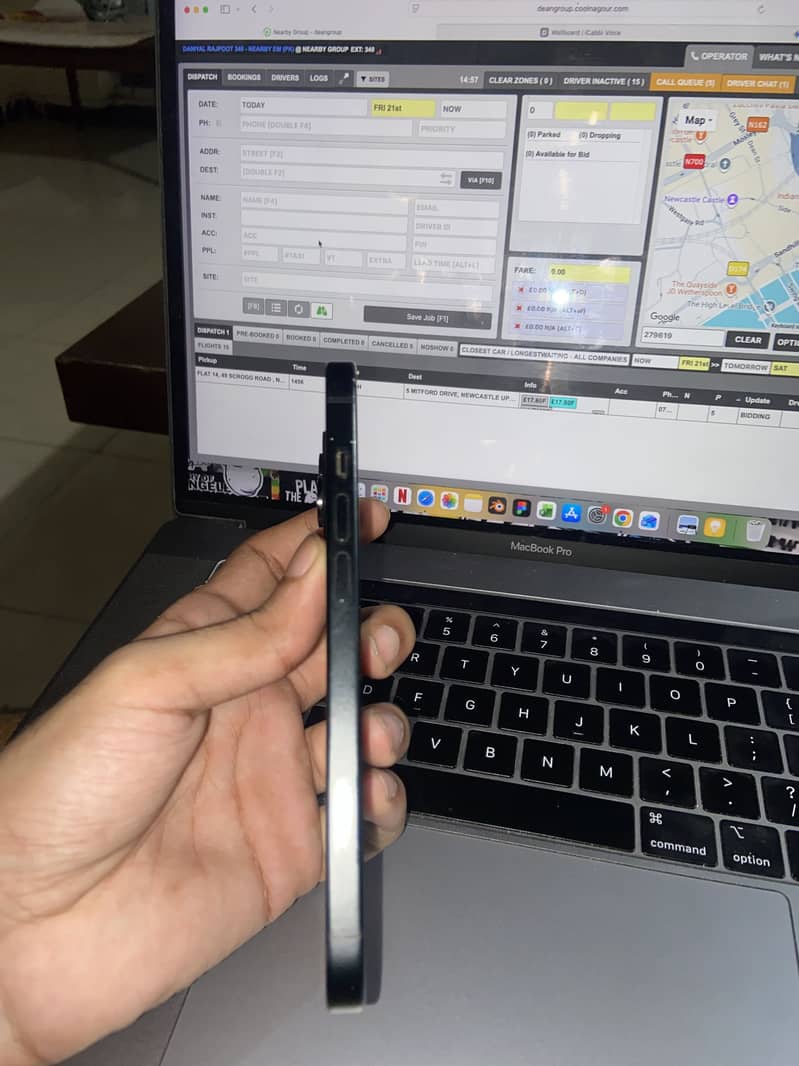 Apple iPhone 15 2