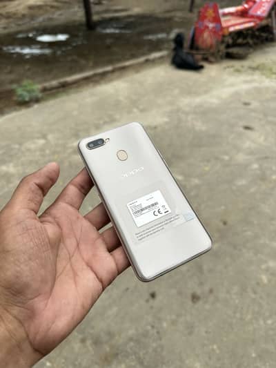 OPPO A5s