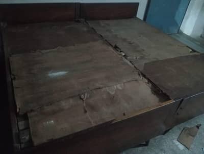 sheesham lakri ha or urgent for sale ha