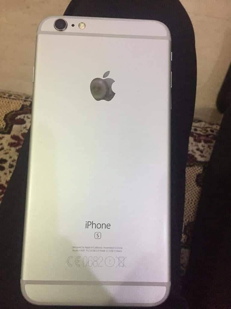 Apple iPhone 6S Plus 4