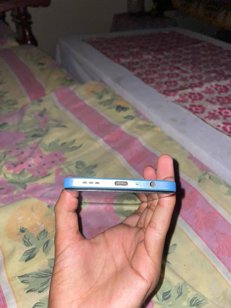 OPPO A60 2