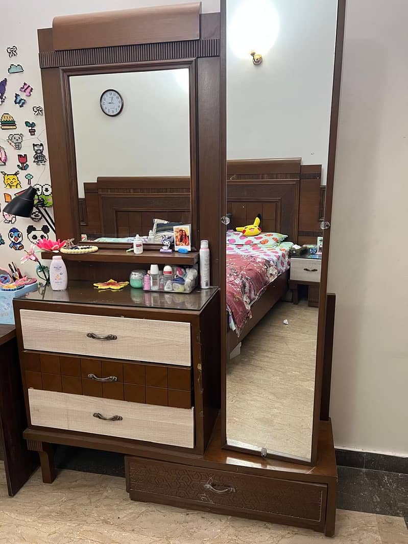 Bed room set 1