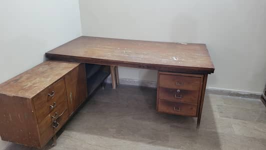 2 piece Table