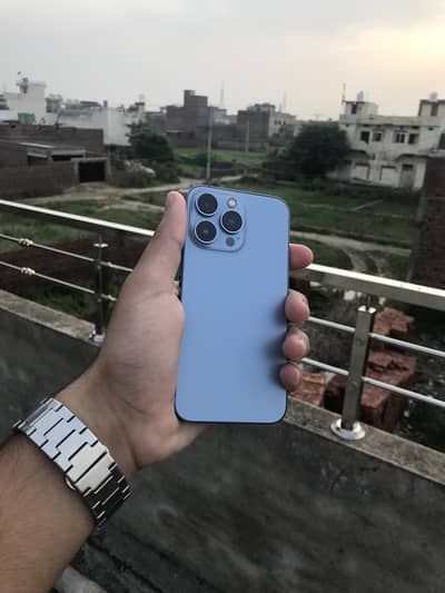Apple iPhone 13 Pro