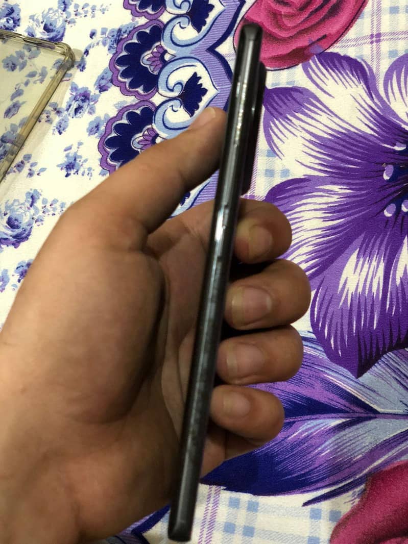 Tecno CAMON 30S 1