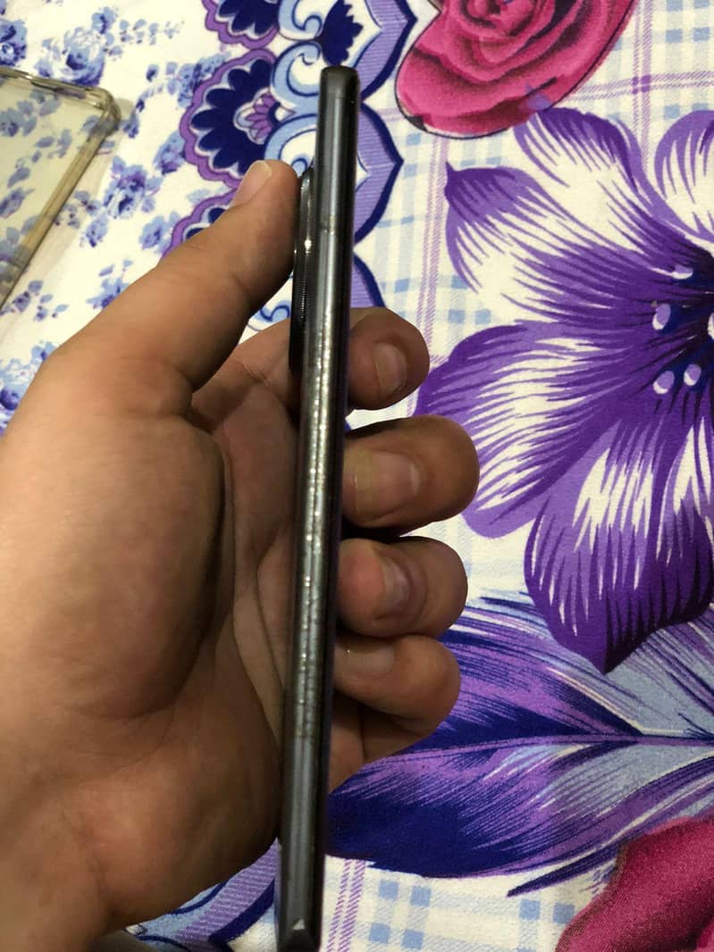 Tecno CAMON 30S 3