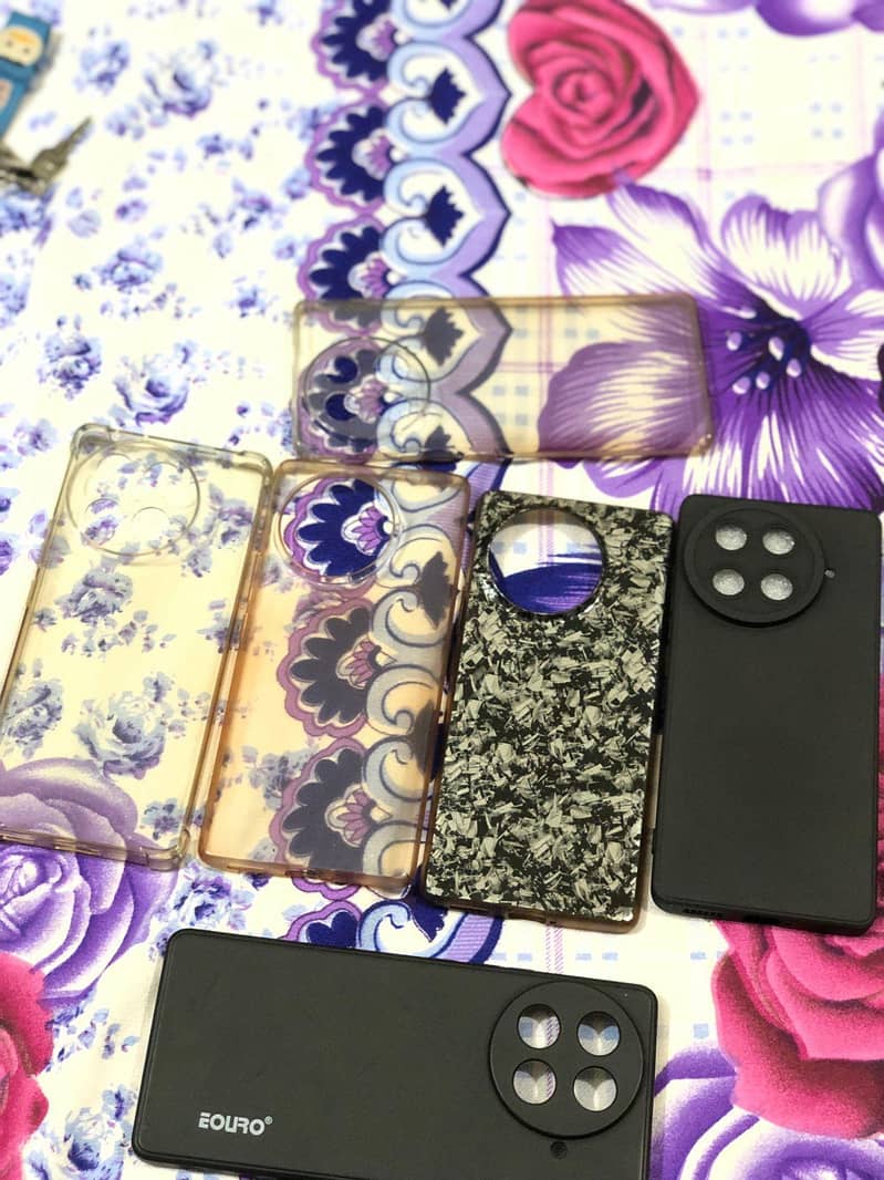 Tecno CAMON 30S 7