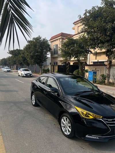 Changan Alsvin 1.5 lumiere 2021
