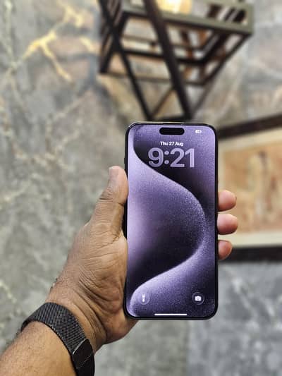 iPhone 15 Pro Max 1TB Factory Unlock 4month Sim time 85 health orignal