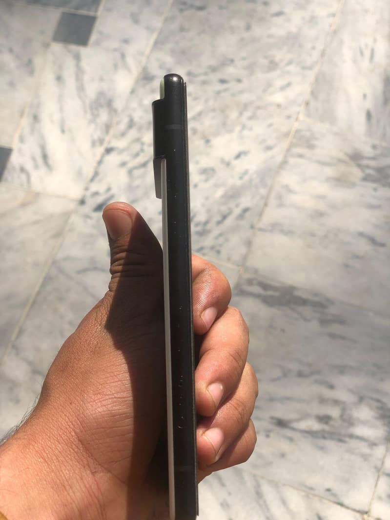 Google Pixel 6 3
