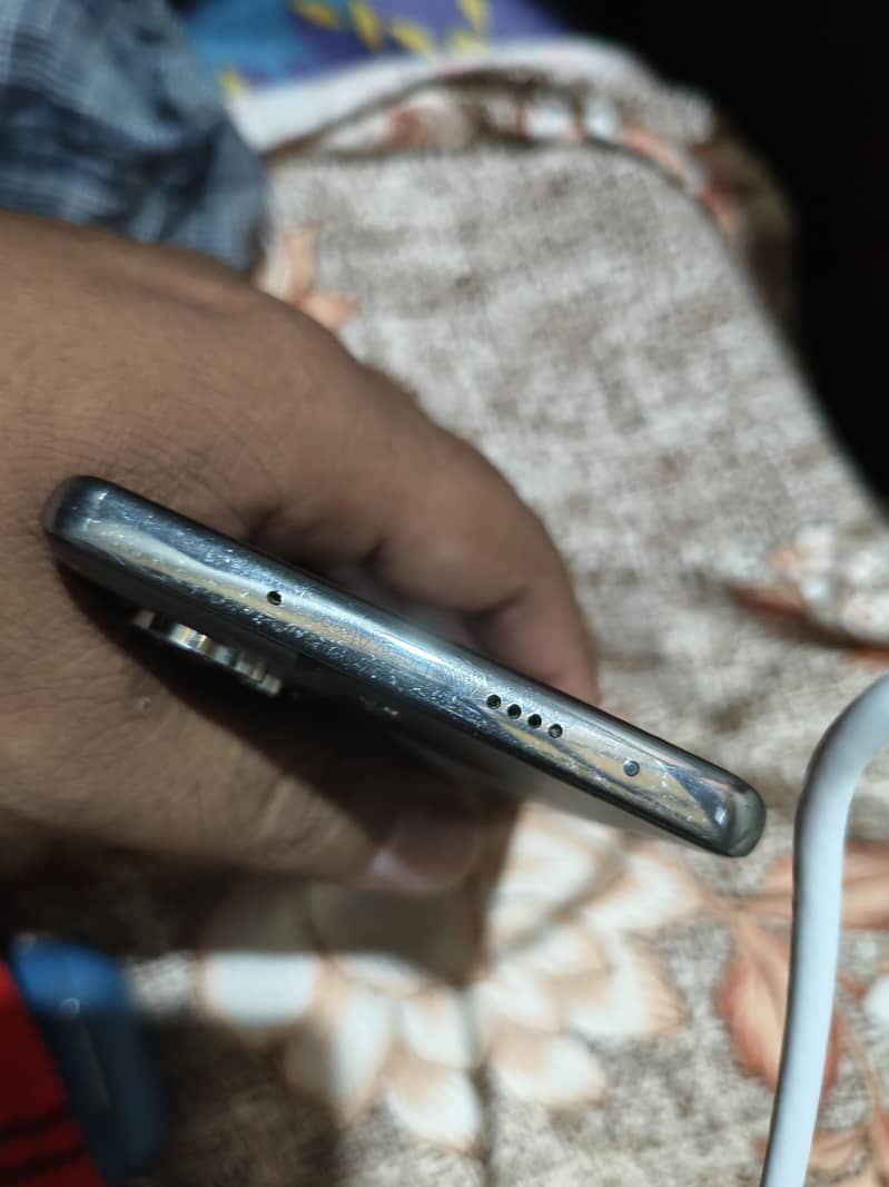 Tecno CAMON 40 Pro 2