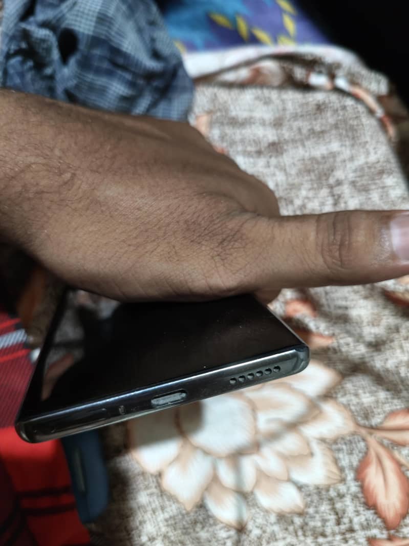 Tecno CAMON 40 Pro 3