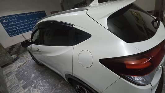 Honda Vezel 2015