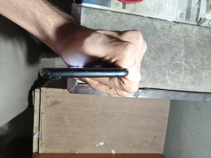 Apple iPhone 7 1