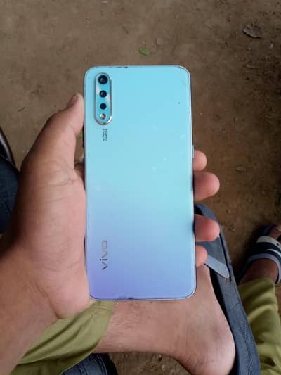 Vivo S1