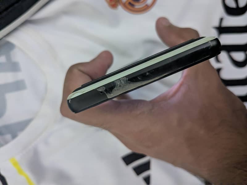 Google Pixel 6a 3