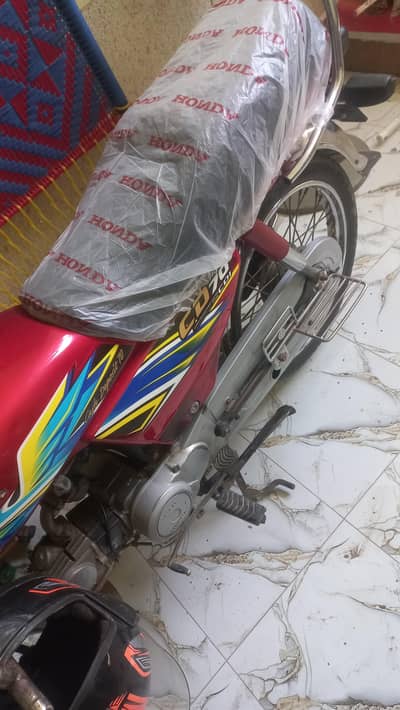 Good condition 2021 model jo interest ha woi rabta karay