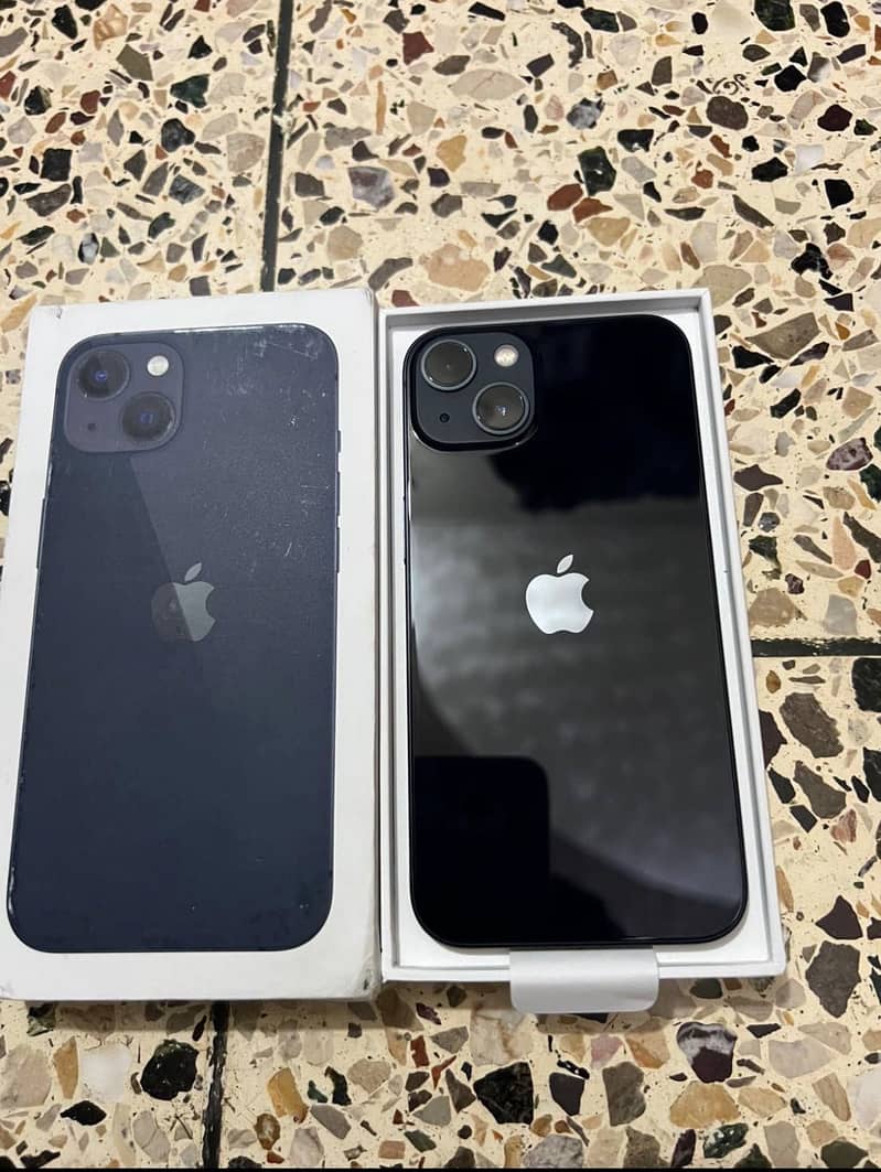 Apple iPhone 13 2