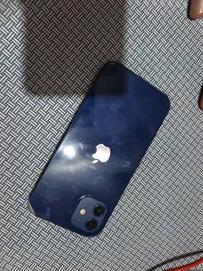 Apple iPhone 12