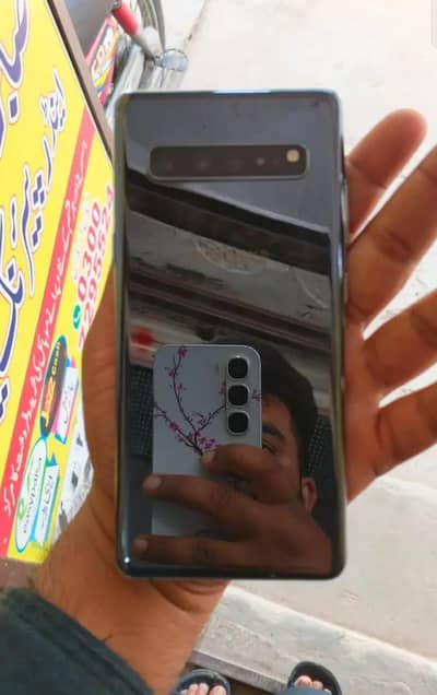 Samsung Mobile S10 5G 512 Gb memory