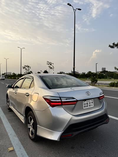 Toyota Corolla GLI Auto 2016/2026 facelift grande