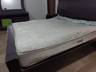 imported 12 inch spring mattress 03198898344