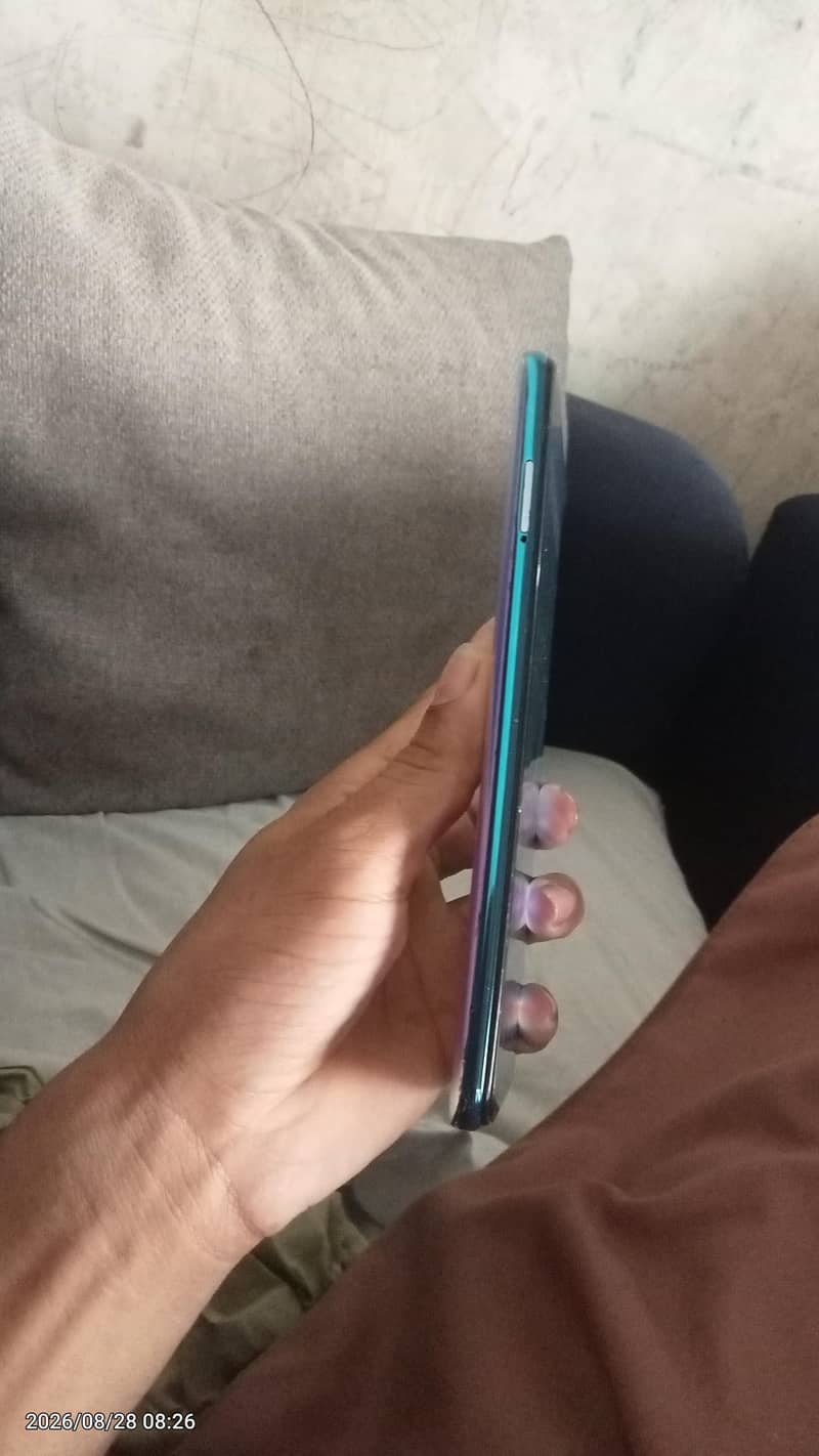 Infinix Note 8 4