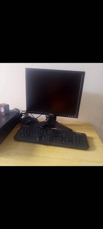 03364023061= Computer Set for Sale – Everything Included | Rs. 16,000