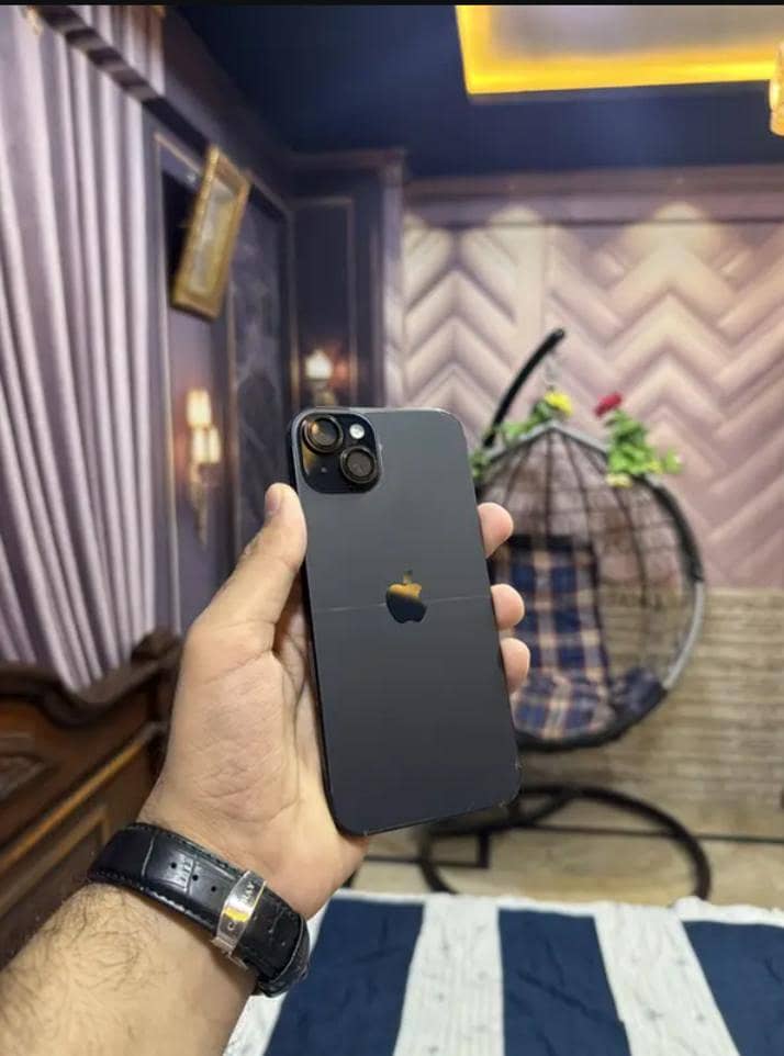 Apple iPhone 15 plus 1