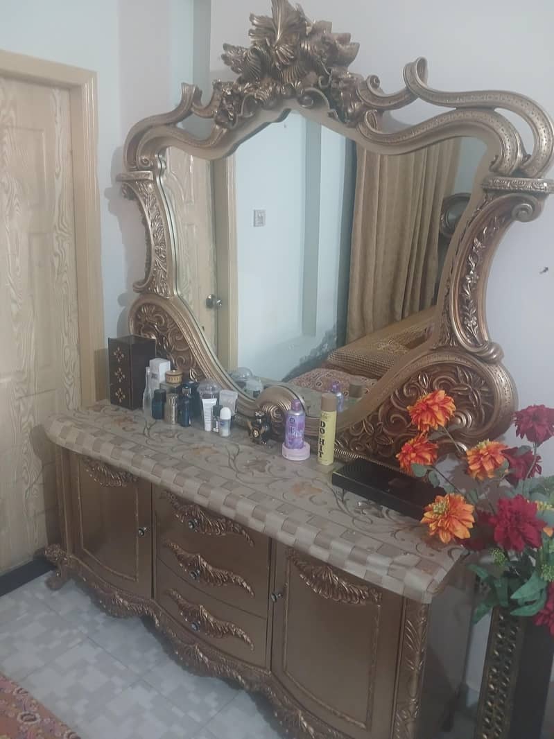 king size bed with side table dressing table 1