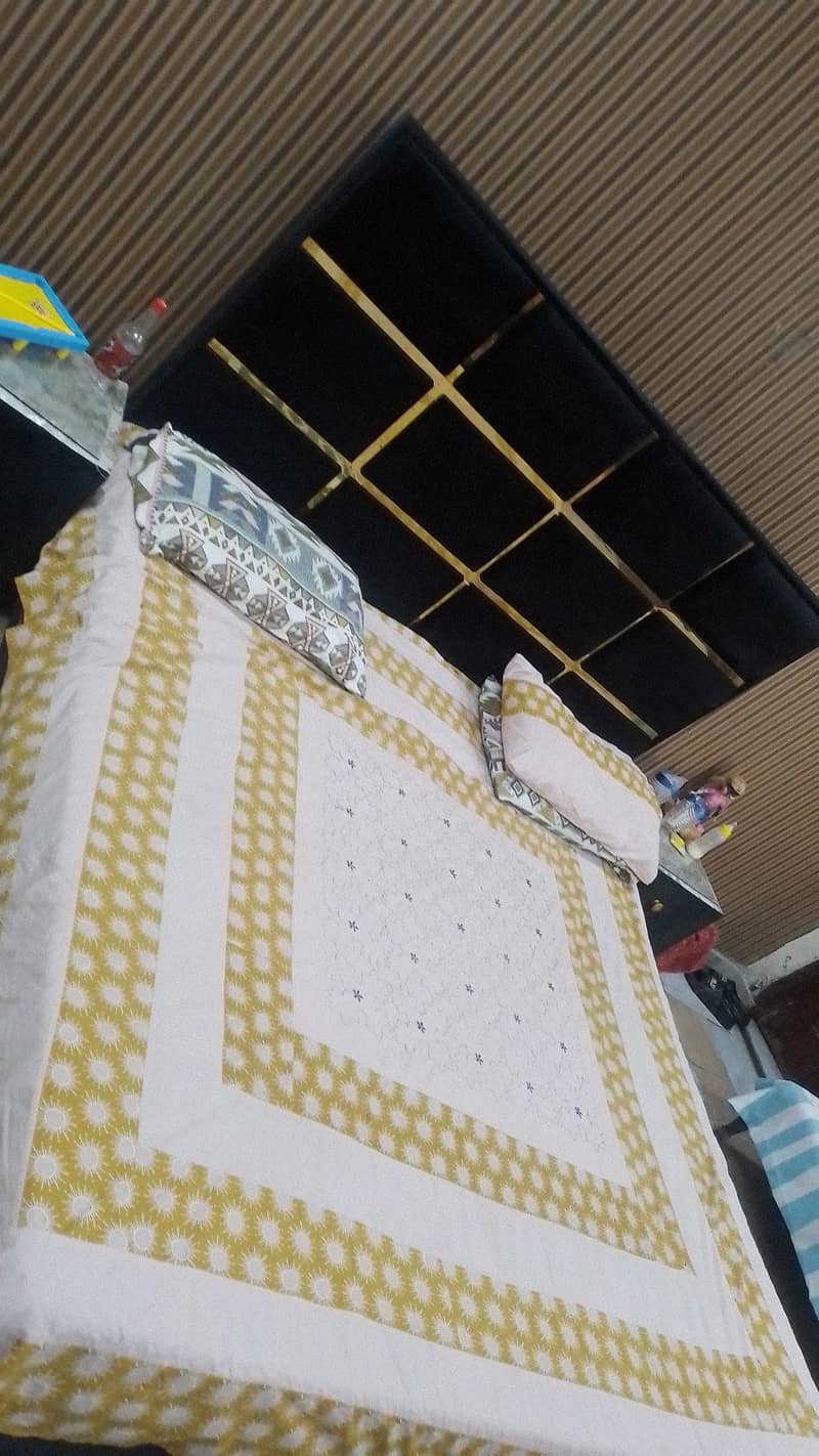 double bed two side table and one dressing 3