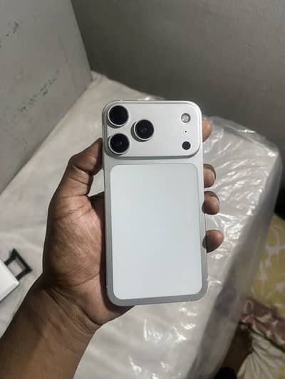 Exchange iPhone XR convert 17pro