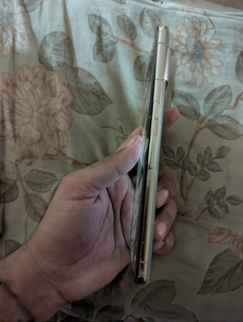 Google Pixel 7 Pro 4
