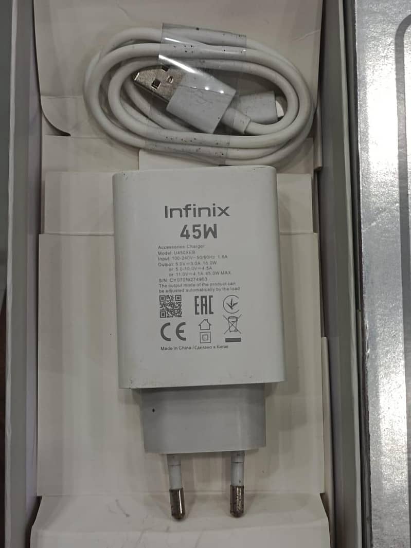 Infinix Zero 40 4