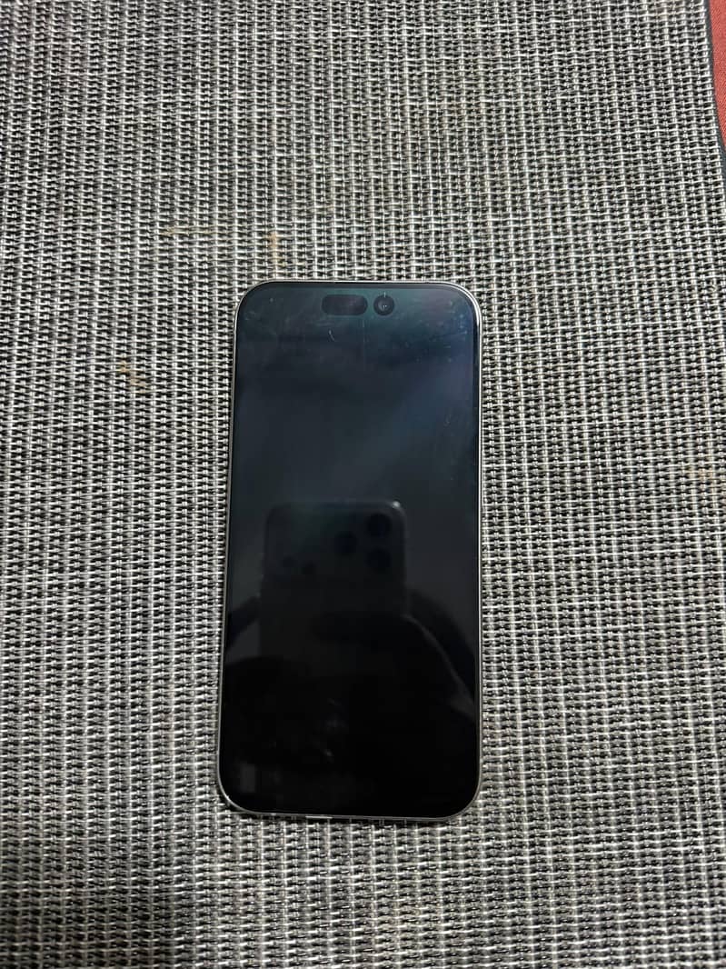 Apple iPhone 15 Pro 1