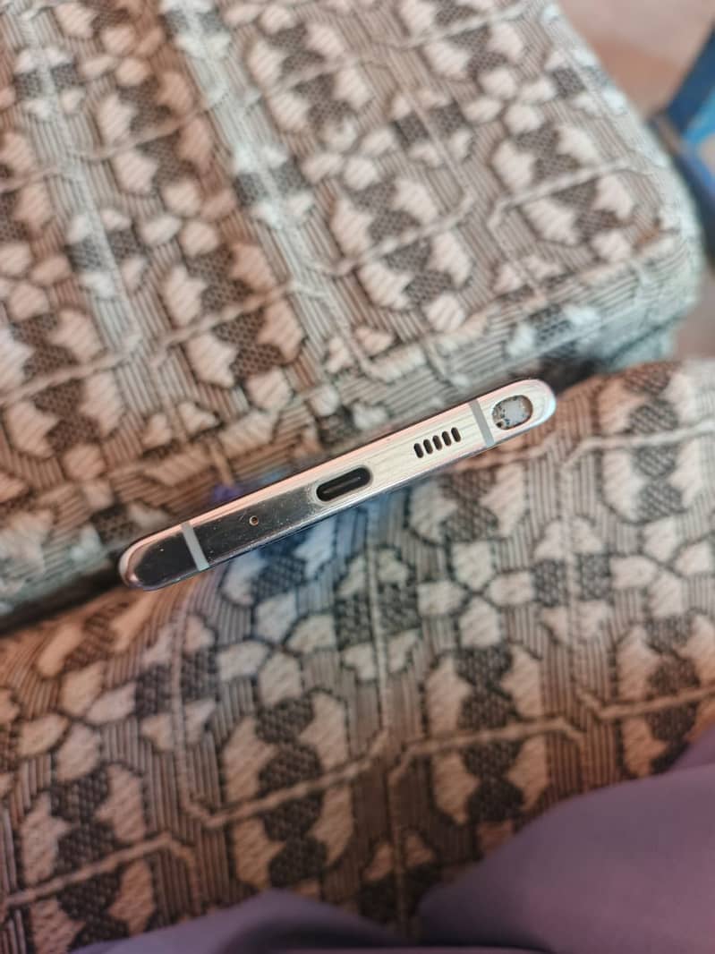 Samsung Mobile Note 10 Plus 2