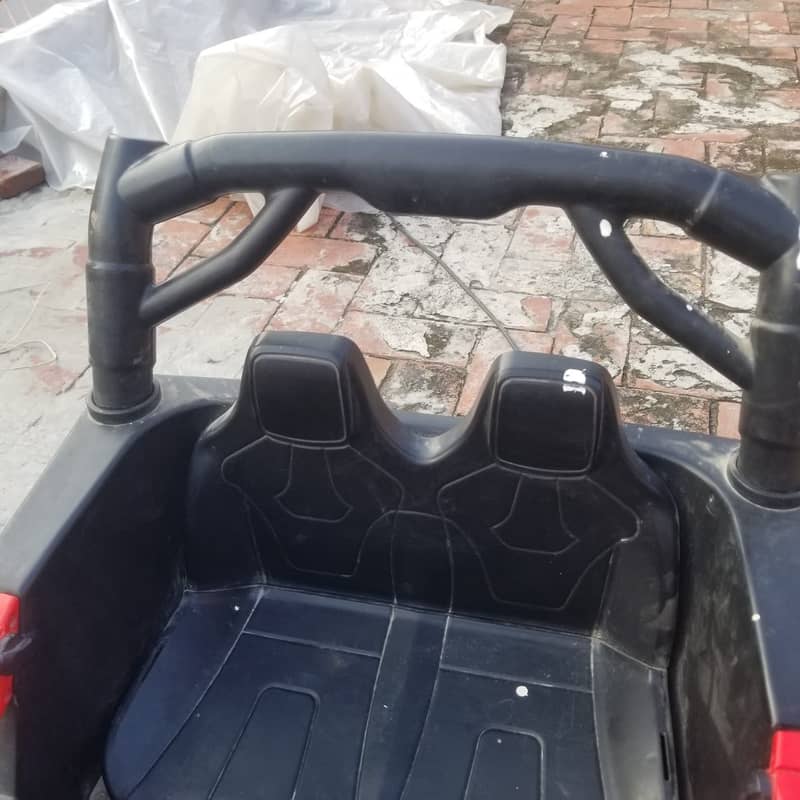 Charging car 5