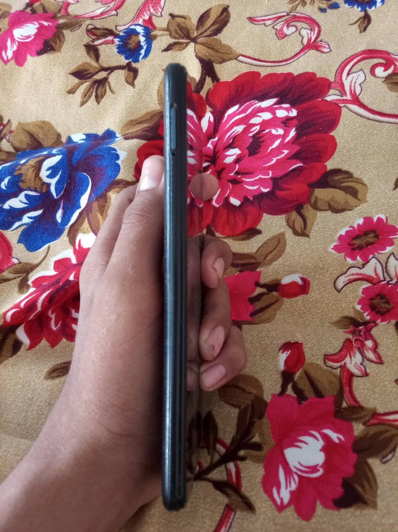 Tecno Spark 7 Pro 4