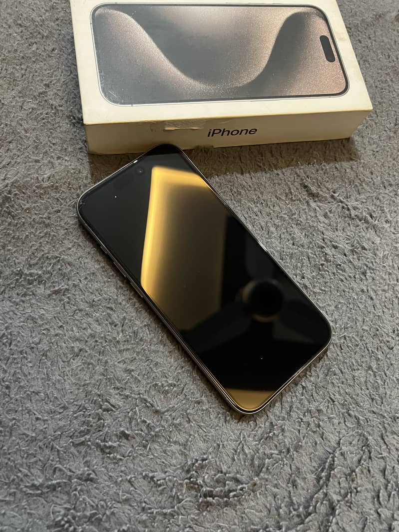 Apple iPhone 15 Pro 1