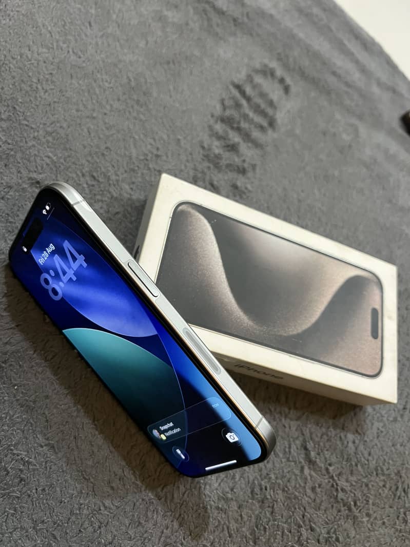 Apple iPhone 15 Pro 2