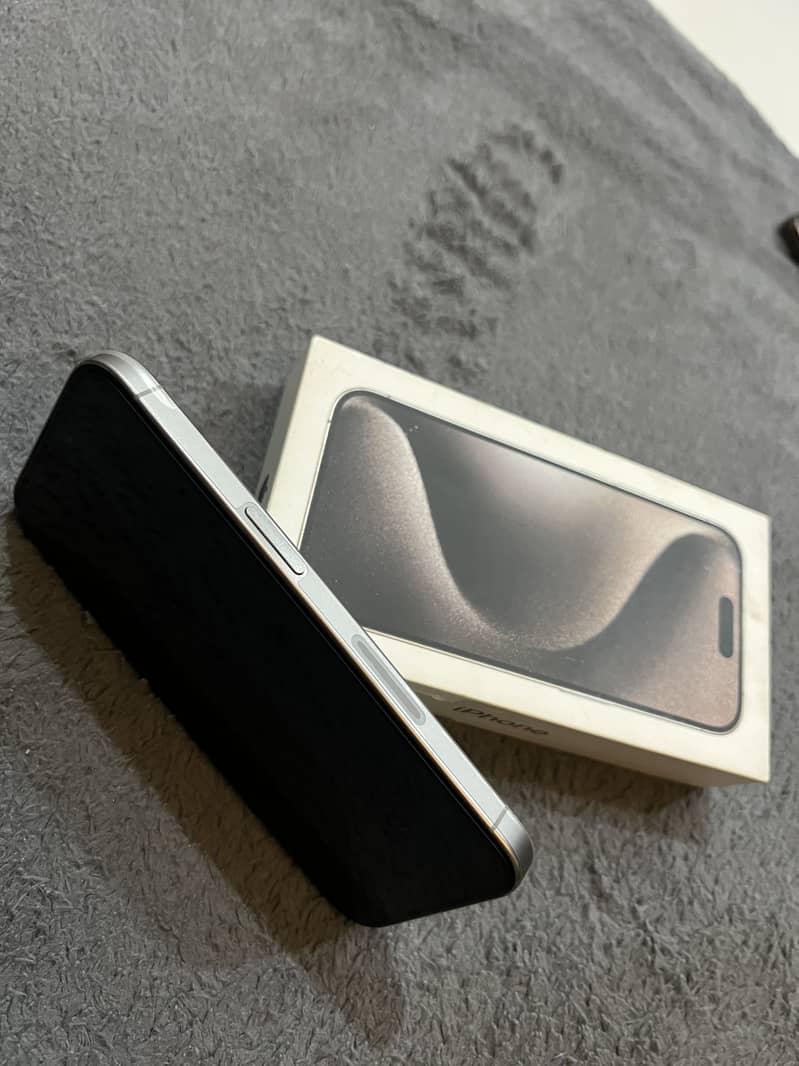 Apple iPhone 15 Pro 5