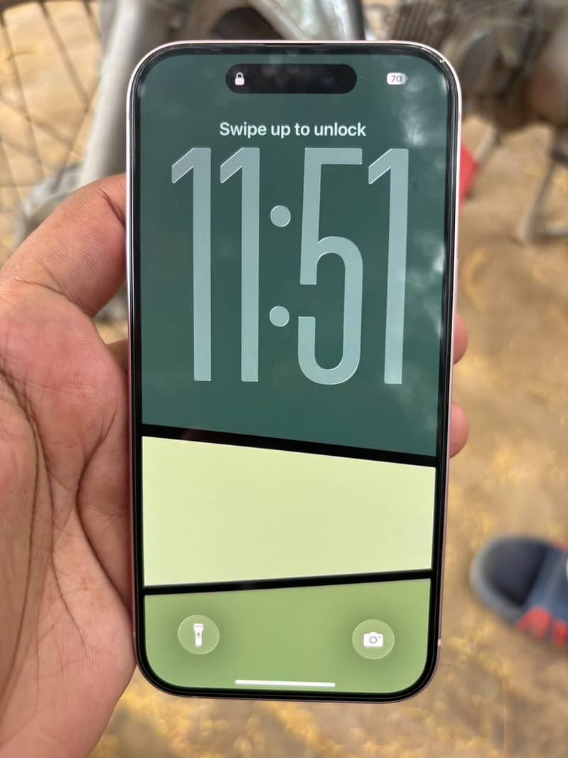 Apple iPhone 15 5