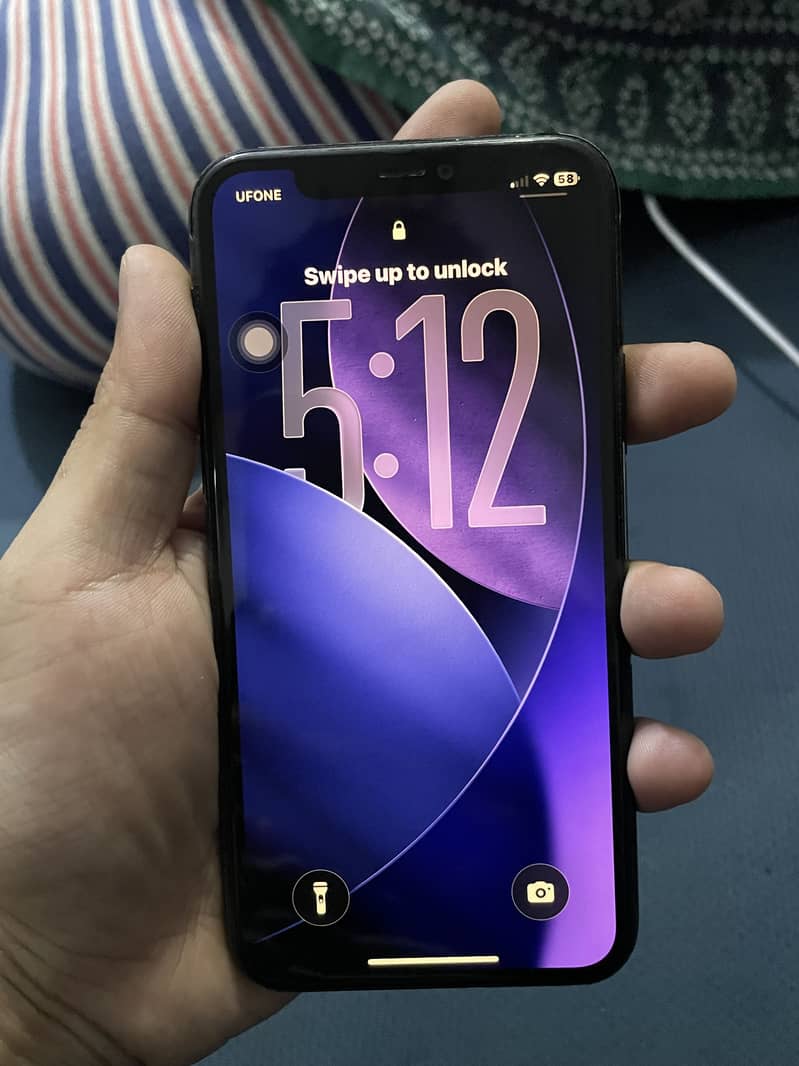 Apple iPhone 11 Pro 3